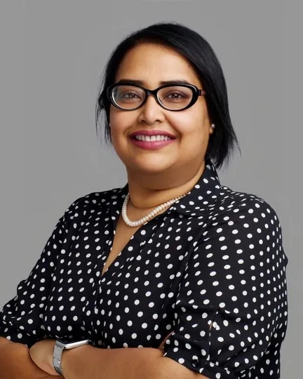Alpana Shaikh, Consultant