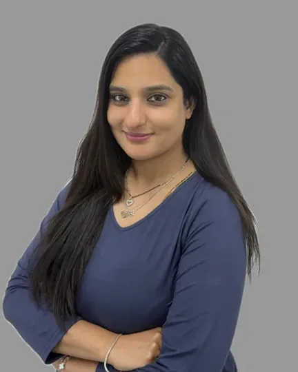 Dhriti Unadkat, Senior Solicitor